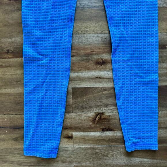 Ivivva by Lululemon Blue Gray Print Full Length Leggings Pants Athleisure  12 - Picture 4 of 6
